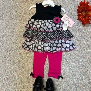 NEW Beautiful 2 pc girls dress with white heart print on black top and pink pant
